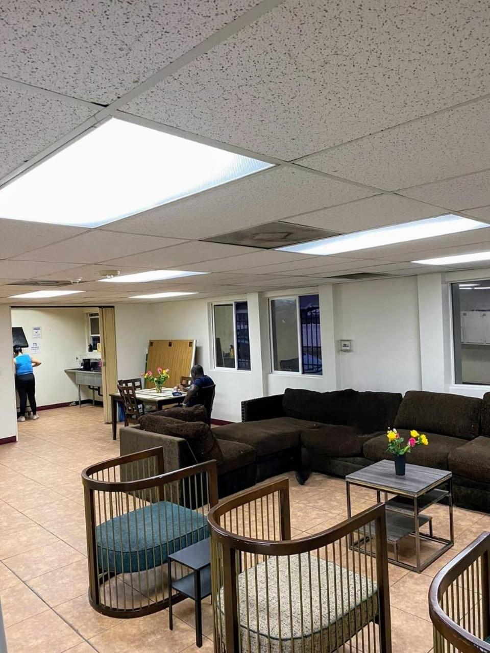 Van Nuys Downtown Paradise 로스앤젤레스 외부 사진